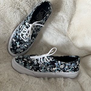 Vans Authentic Slim style